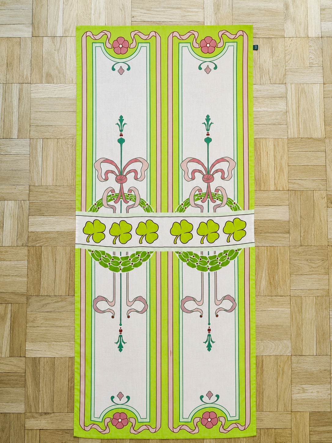Foulard liberty con trifoglio