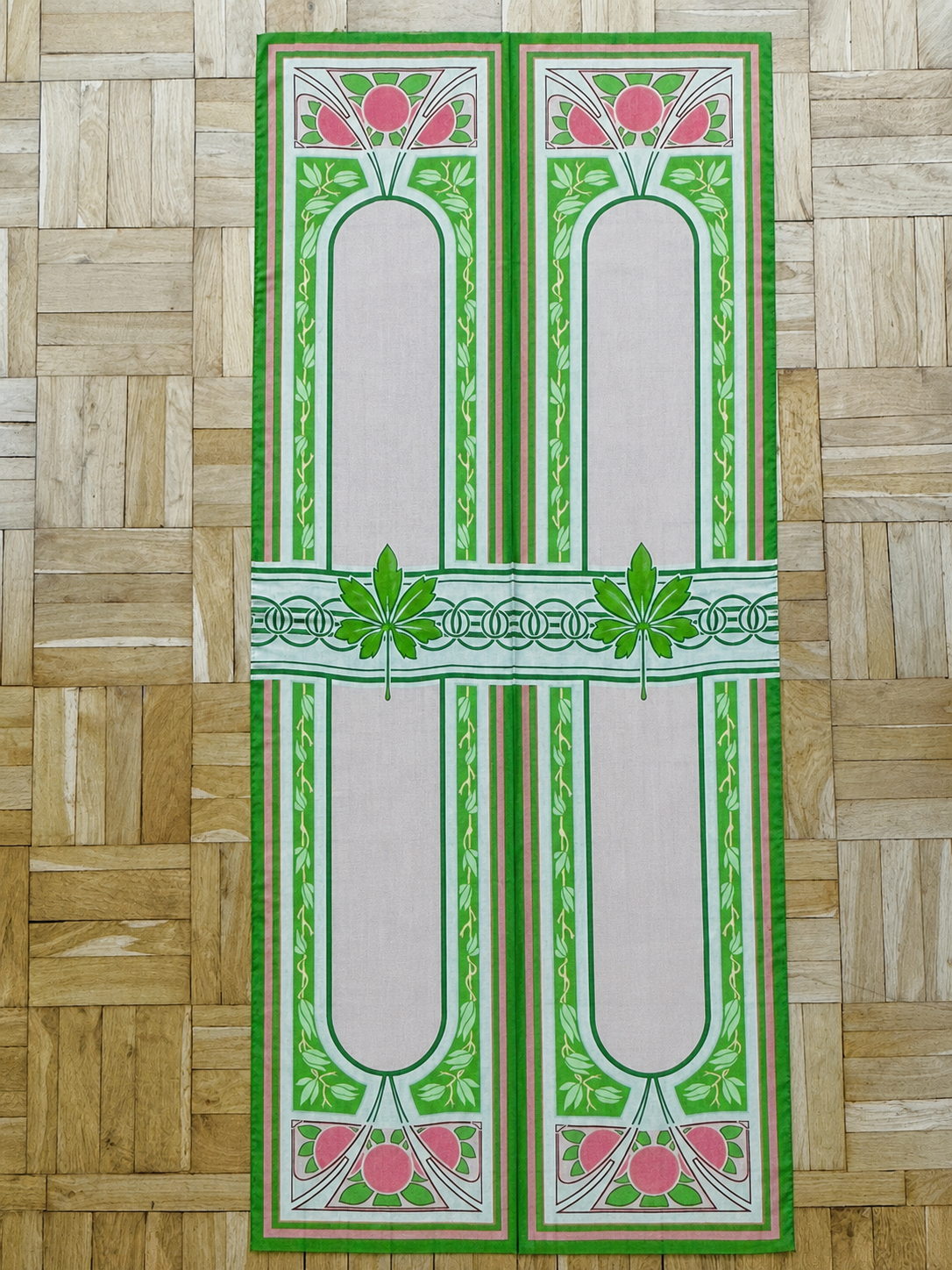 Foulard liberty con foglia d'acero verde
