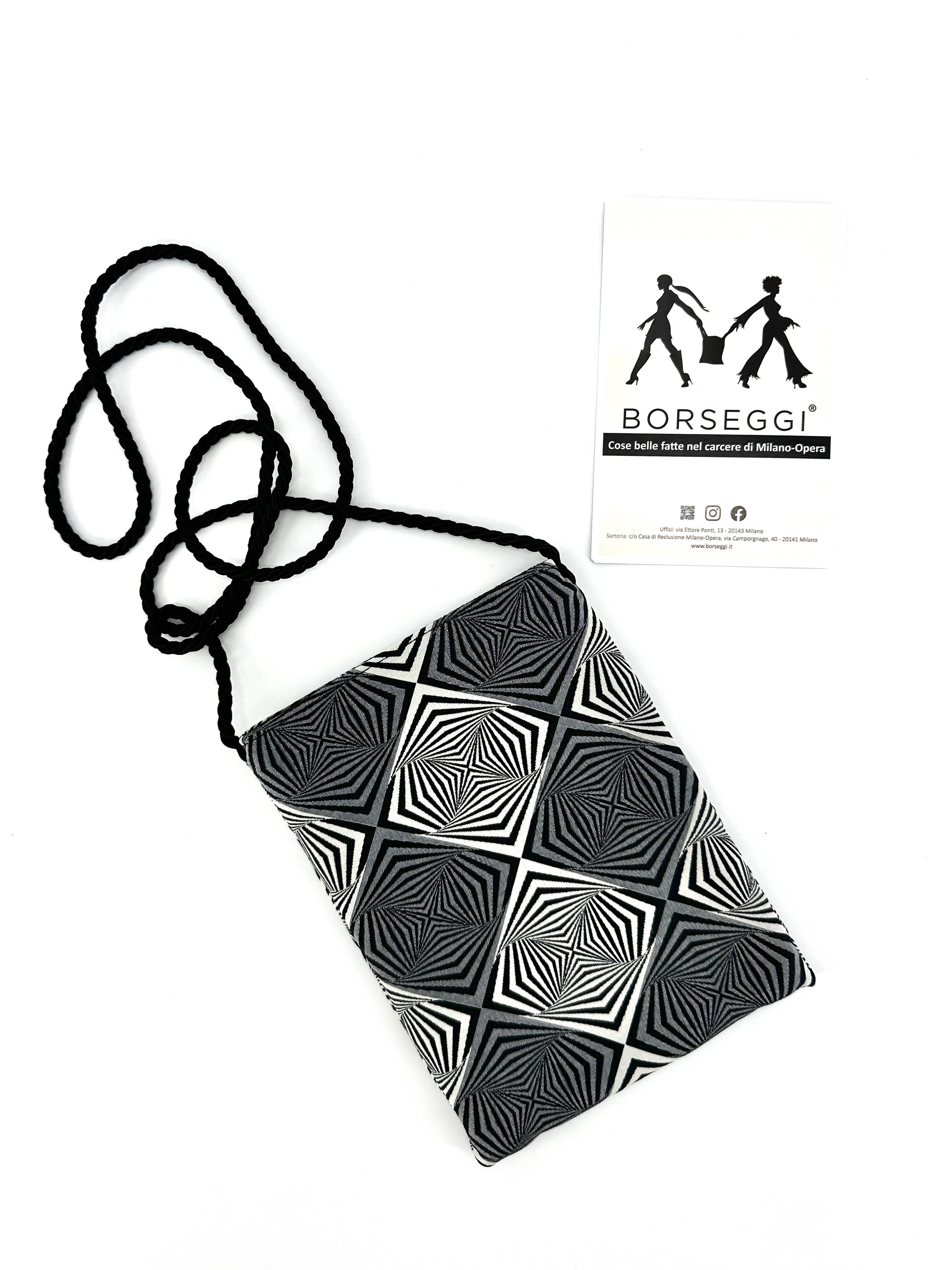 Borsina Tibetana 678 nera