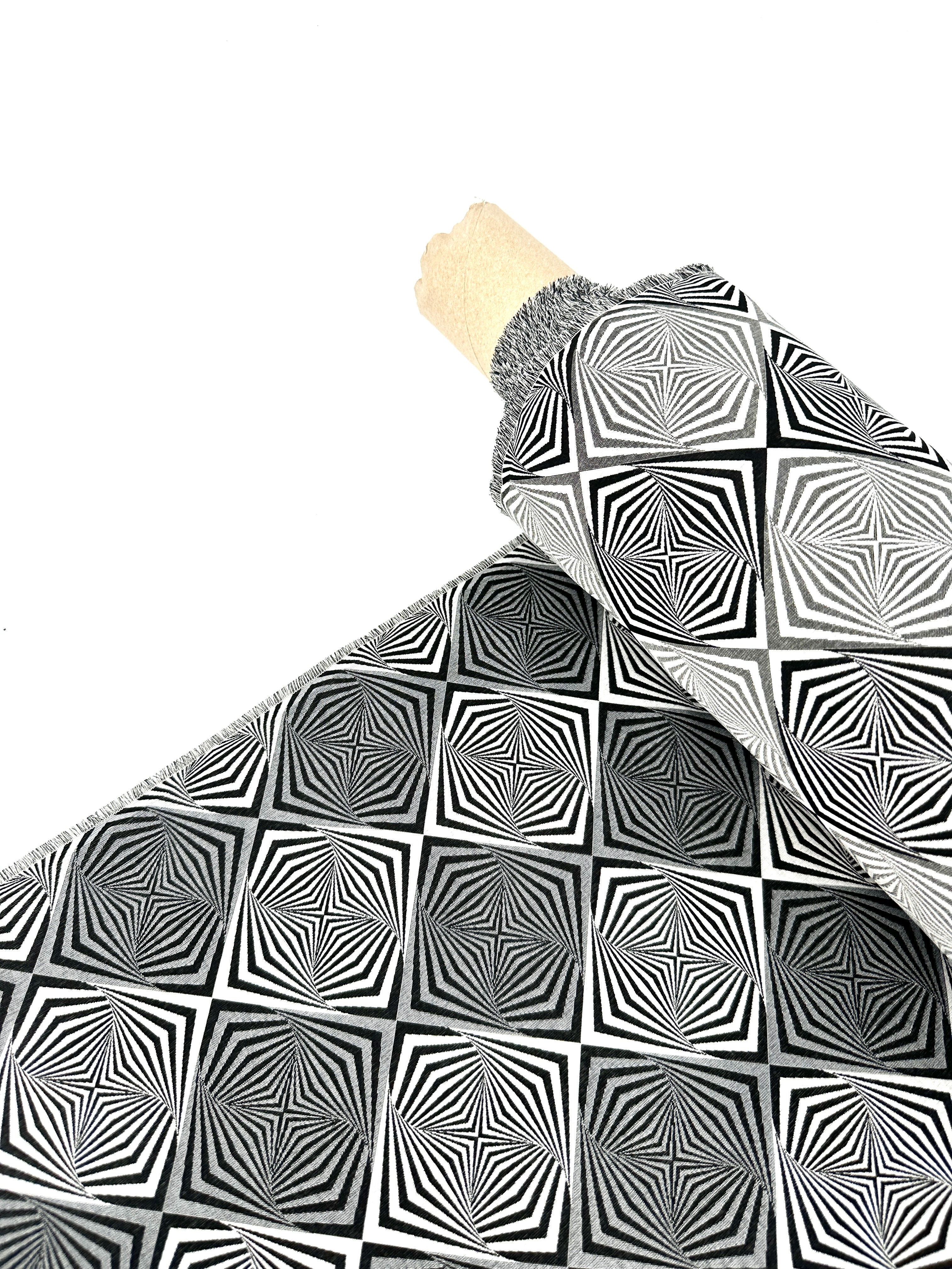 Stoffa grafica 678 small
